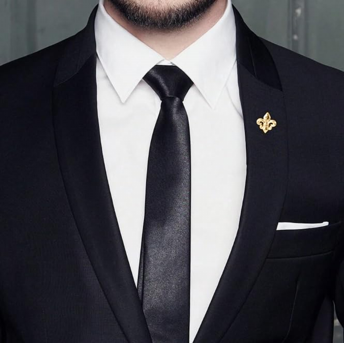 Fleur-de-Lis Lapel Pin — in use